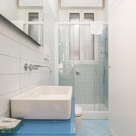 Lame Pro, By Short Holidays Μπολόνια